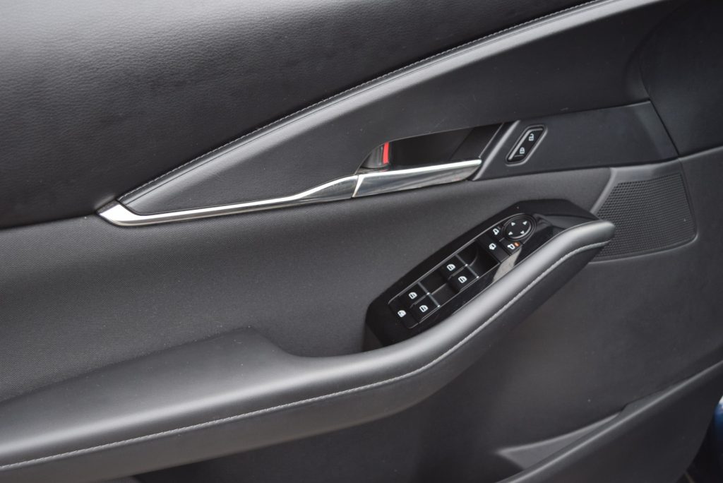 MAZDA CX-30 2.0L e-Skyactiv-G M Hybrid 2WD Executive 122CV - 14