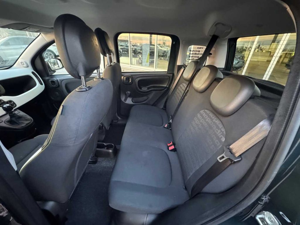 FIAT Panda 1.0 FireFly S&S Hybrid - 11
