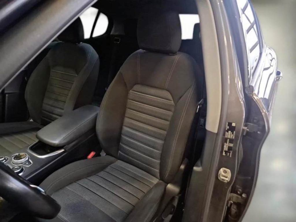 ALFA ROMEO Stelvio 2.2 Turbodiesel 190 CV AT8 Q4 Business - 7