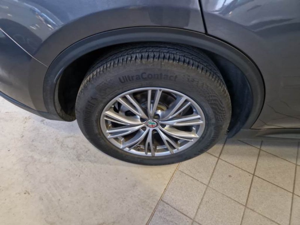 ALFA ROMEO Stelvio 2.2 Turbodiesel 190 CV AT8 Q4 Business - 10