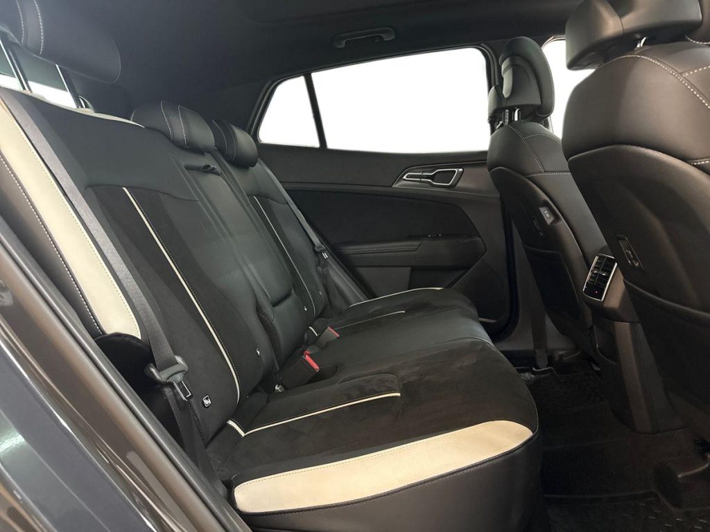 KIA Sportage 1.6 CRDi MHEV DCT GT-line - 11