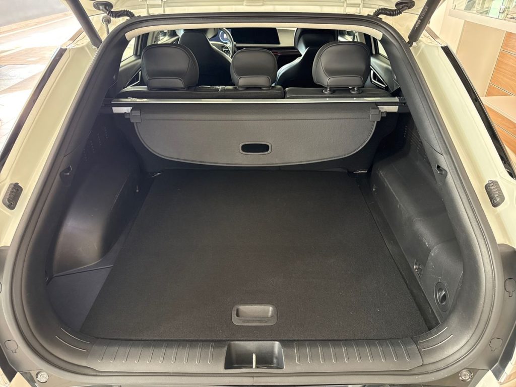 KIA EV6 Dual Motor 77,4 kWh AWD Air Special Edition - 12