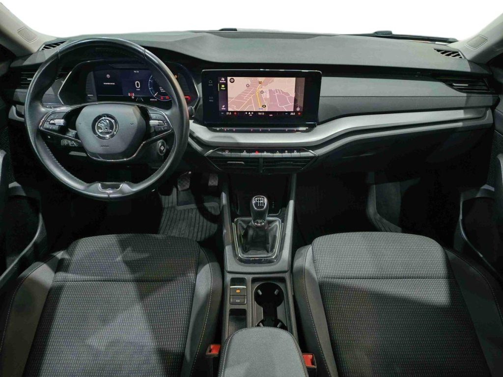 SKODA Octavia 2.0 TDI EVO SCR 150 CV Wagon Executive - 7