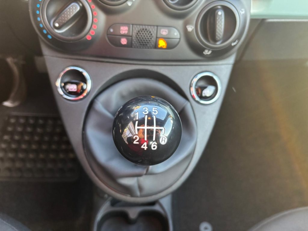 FIAT 500 1.0 Hybrid NAVI*SEDILE SDOPPIATO - 16