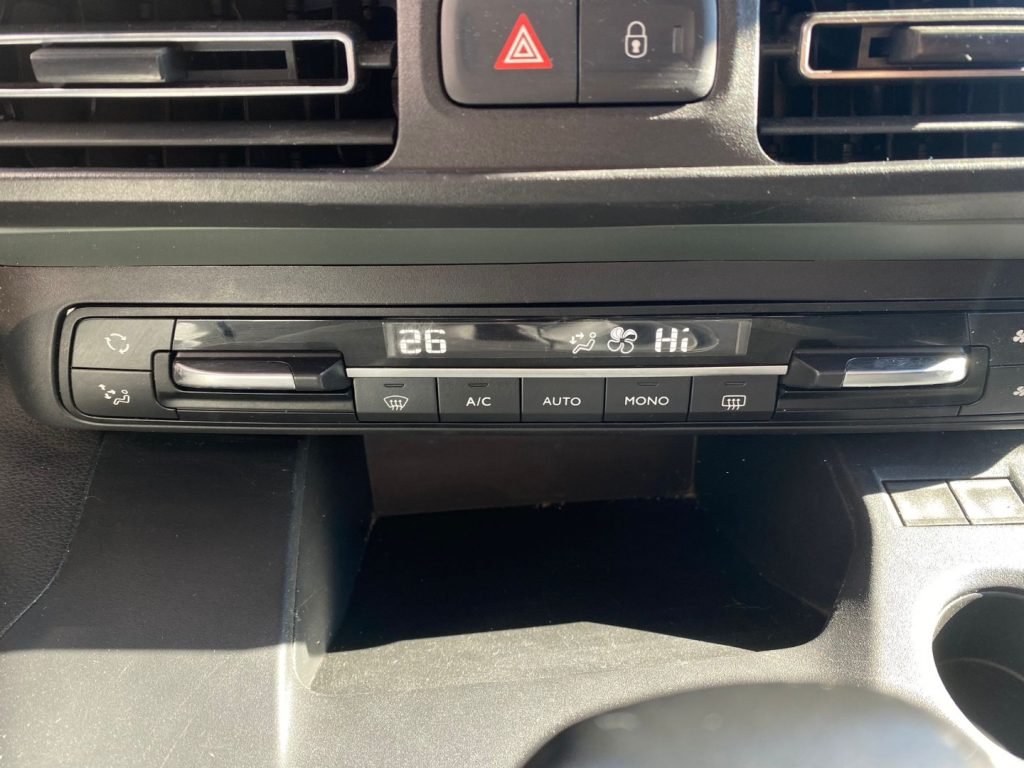 CITROEN Berlingo 1.5 5 POSTI N1 blue-HDI Shine M - 17