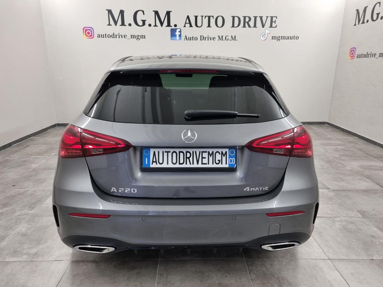 MERCEDES-BENZ A 220 Automatic 4Matic AMG Line Premium 204 CV - 4