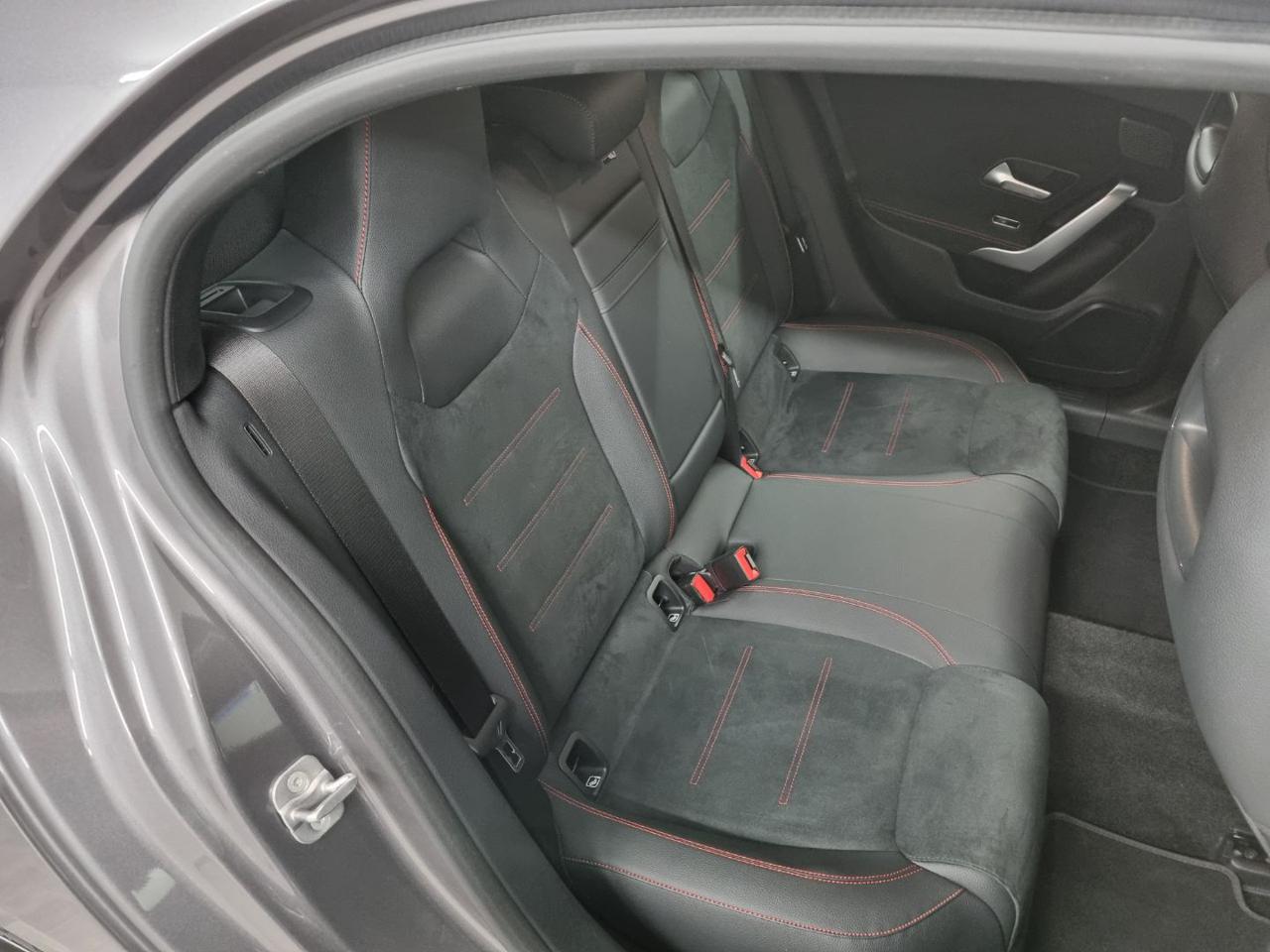 MERCEDES-BENZ A 220 Automatic 4Matic AMG Line Premium 204 CV - 39