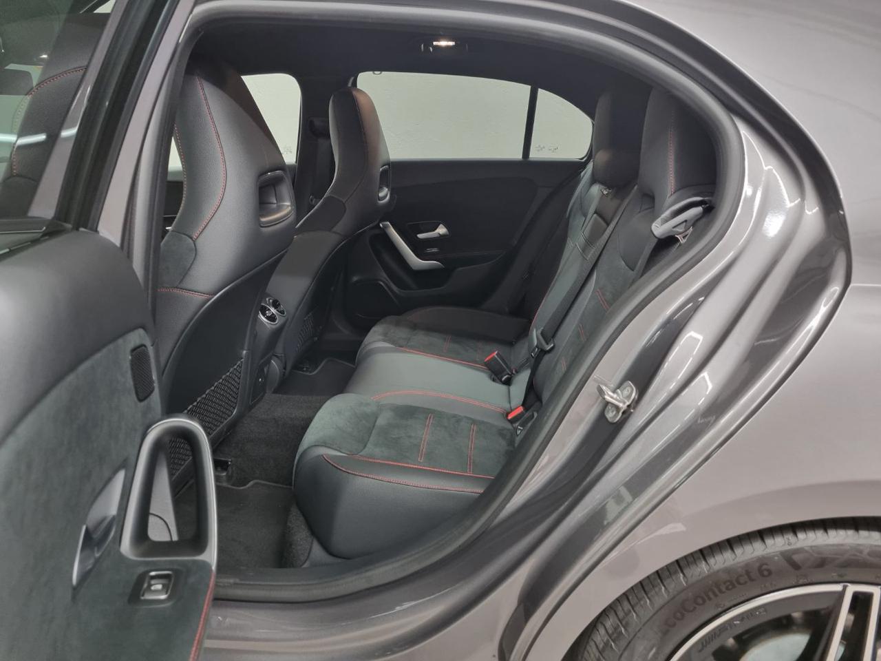 MERCEDES-BENZ A 220 Automatic 4Matic AMG Line Premium 204 CV - 12