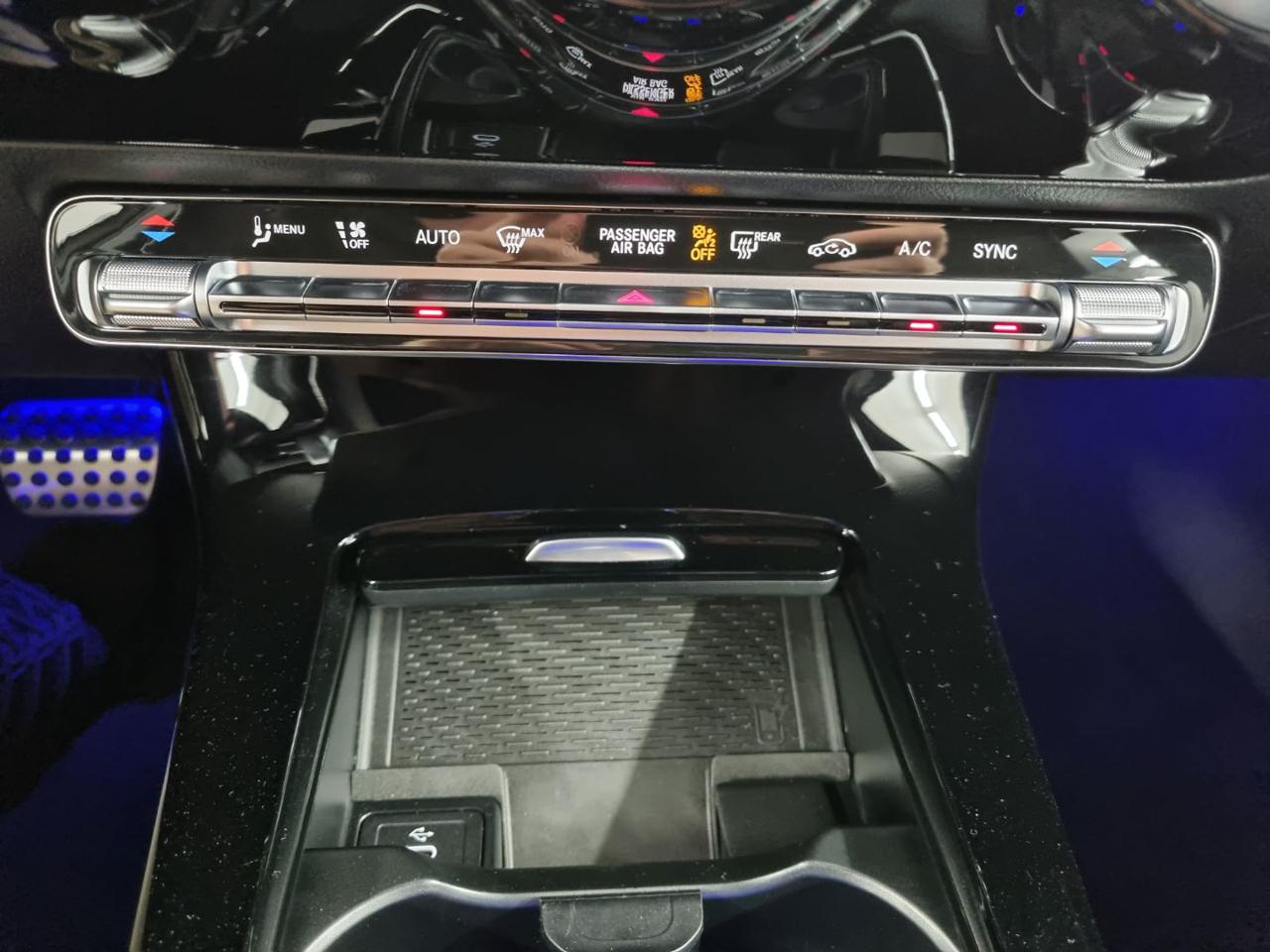 MERCEDES-BENZ A 220 Automatic 4Matic AMG Line Premium 204 CV - 25