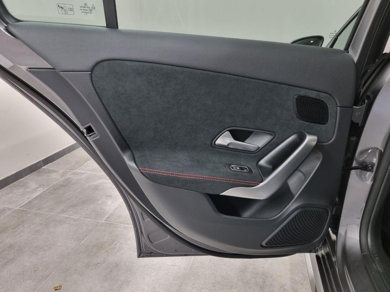 MERCEDES-BENZ A 220 Automatic 4Matic AMG Line Premium 204 CV - 35