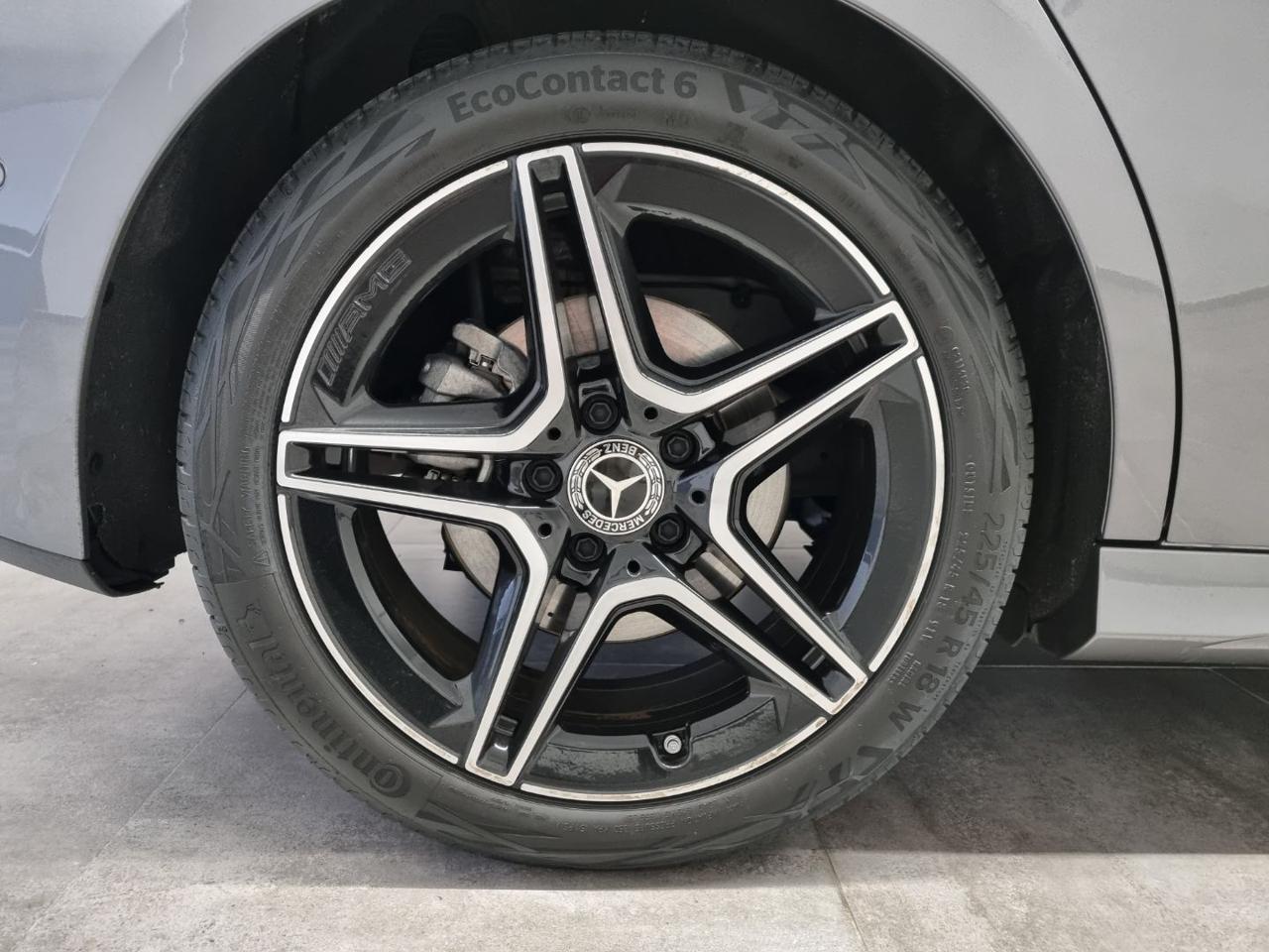 MERCEDES-BENZ A 220 Automatic 4Matic AMG Line Premium 204 CV - 15