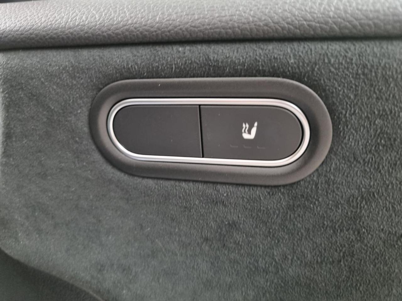 MERCEDES-BENZ A 220 Automatic 4Matic AMG Line Premium 204 CV - 16