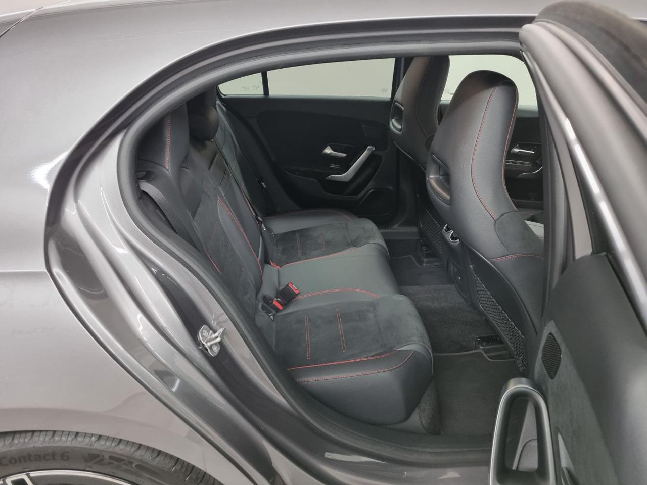 MERCEDES-BENZ A 220 Automatic 4Matic AMG Line Premium 204 CV - 38