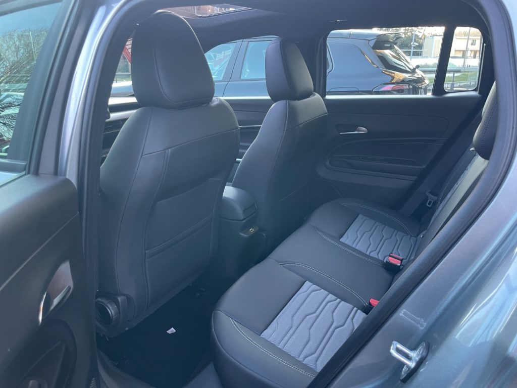 JEEP Avenger 1.2Turbo 145CV MHEV 4xe Upland+TETTO+INFO&CONV.PAC - 16