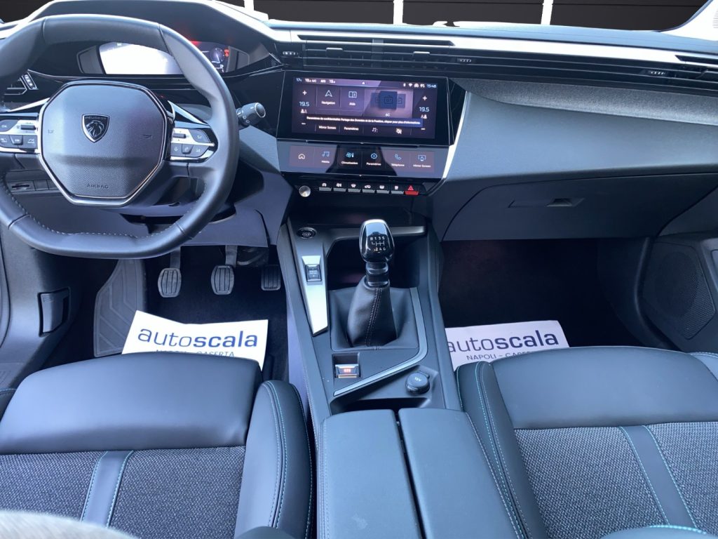 PEUGEOT 308 PureTech Turbo 130 S&S Allure Pack - 14