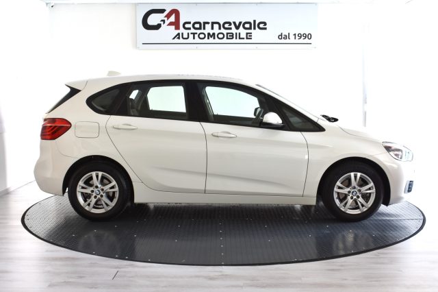 BMW 216 Bianco perlato