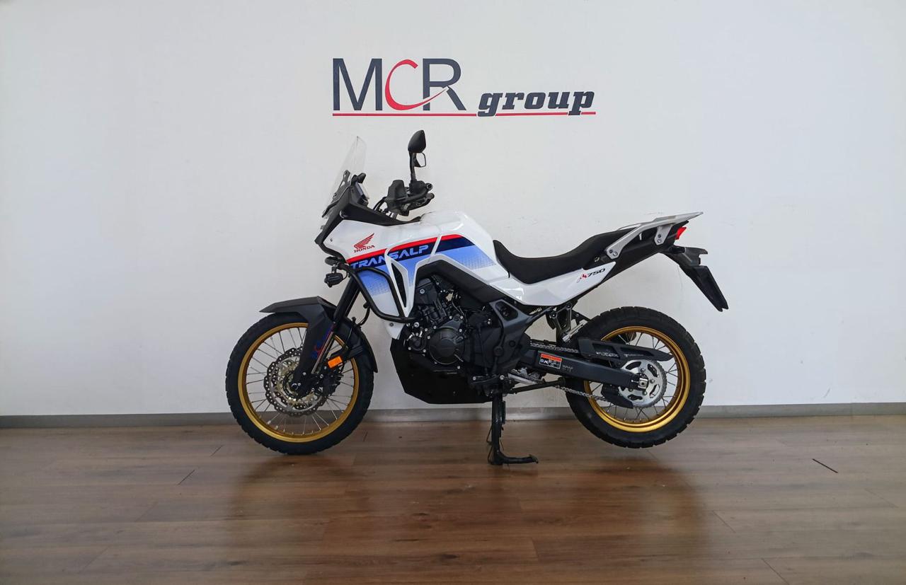 HONDA Transalp XL750 . - 2