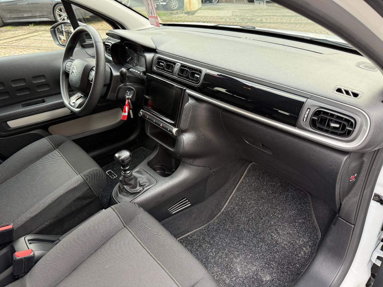 CITROEN C3 BlueHDi 100 S&S Feel Pack - 17