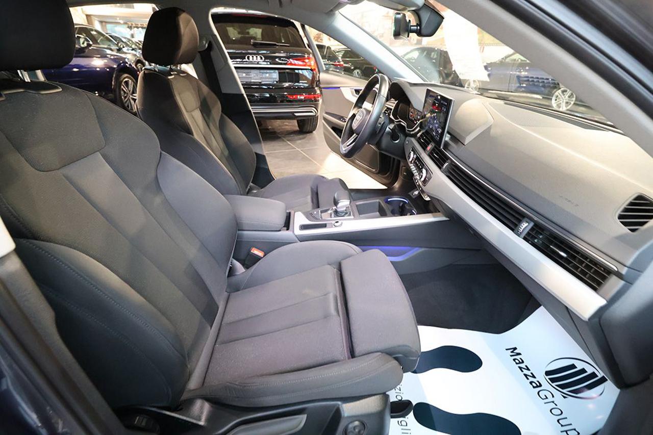 AUDI A4 35 TDI S-Tronic S-Line - 46