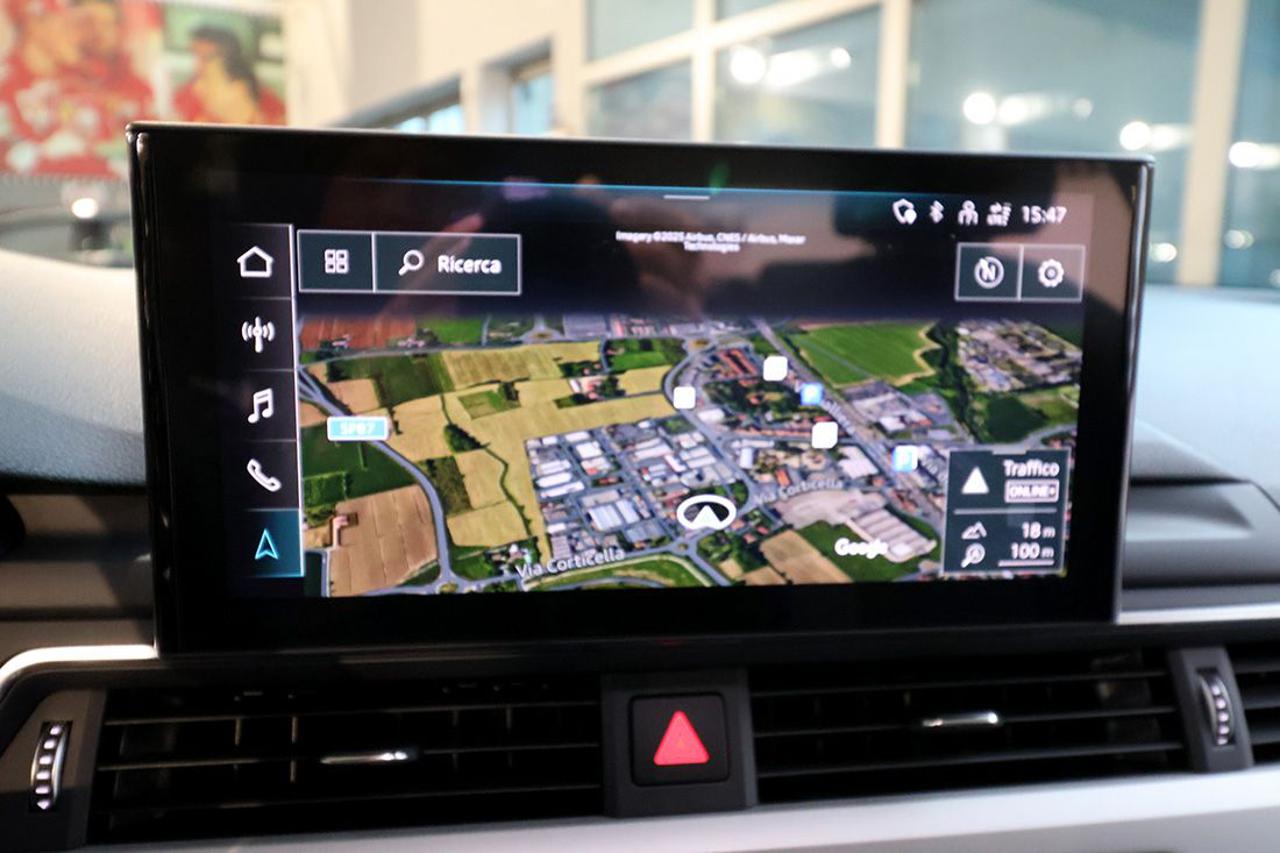 AUDI A4 35 TDI S-Tronic S-Line - 23