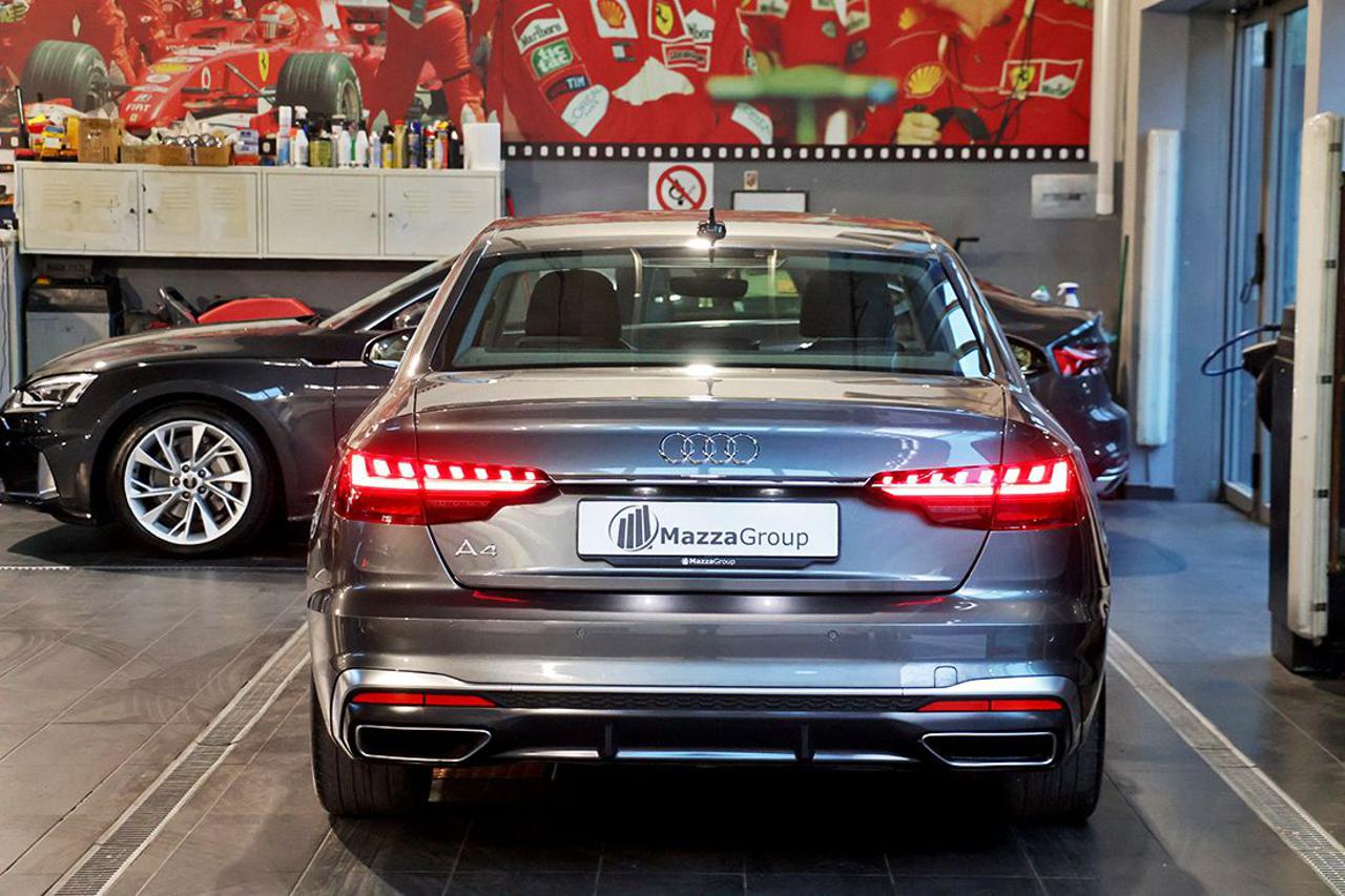 AUDI A4 35 TDI S-Tronic S-Line - 4