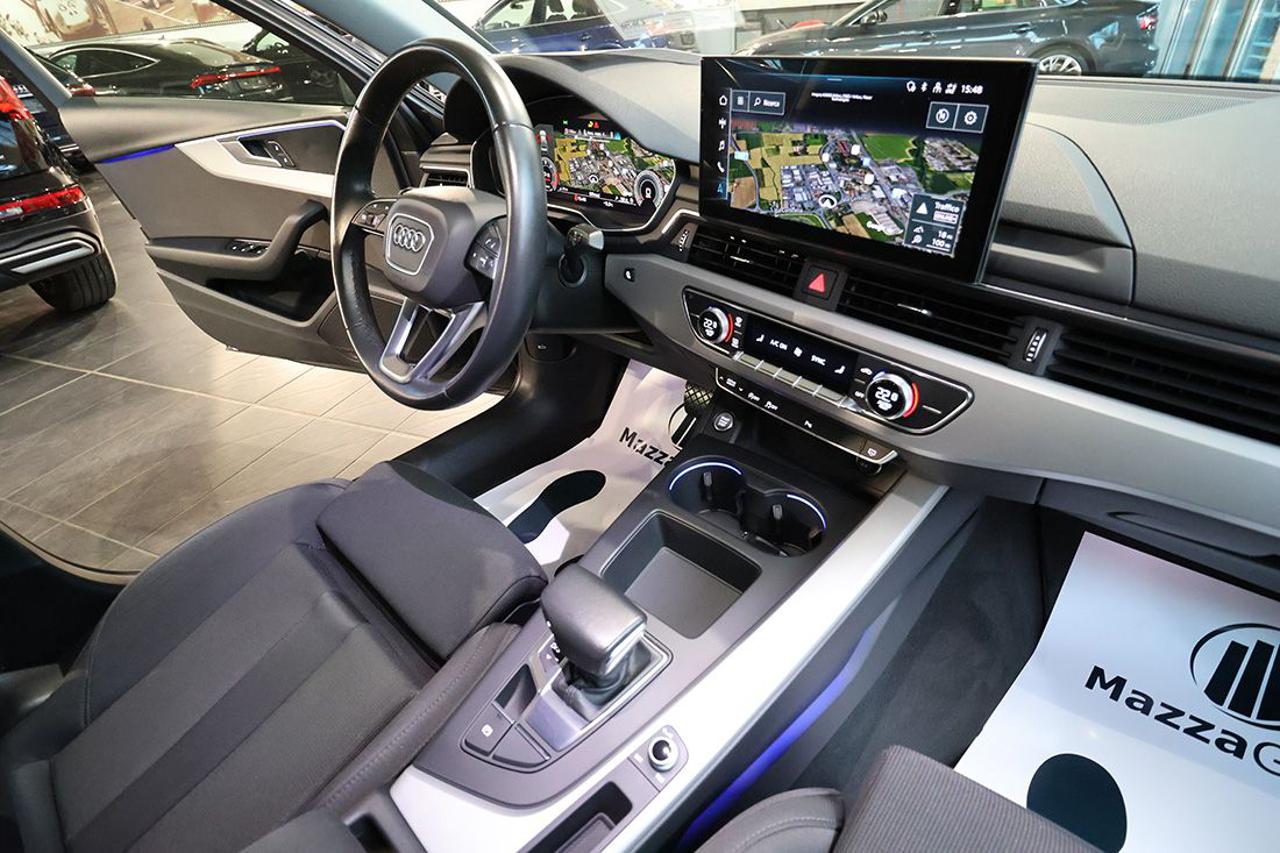 AUDI A4 35 TDI S-Tronic S-Line - 36