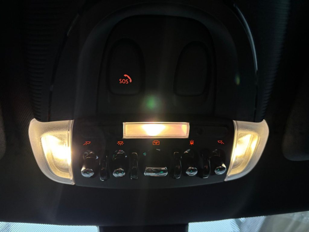 MINI Countryman 1.5 Cooper TETTO PANORAMA APRIBILE - 7