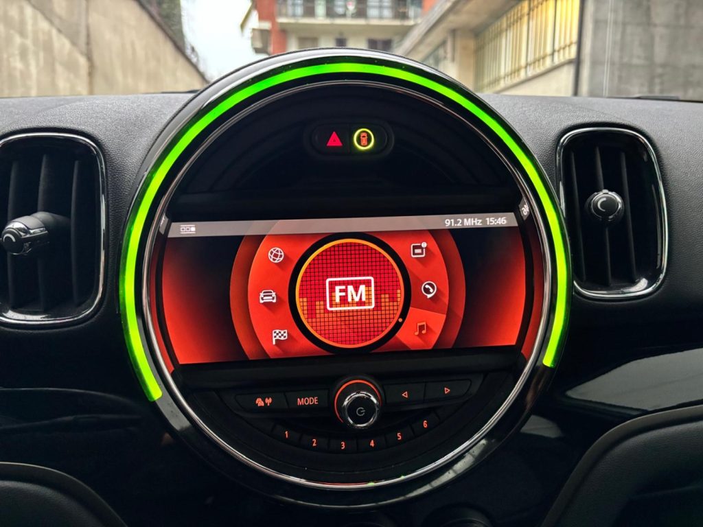 MINI Countryman 1.5 Cooper TETTO PANORAMA APRIBILE - 18