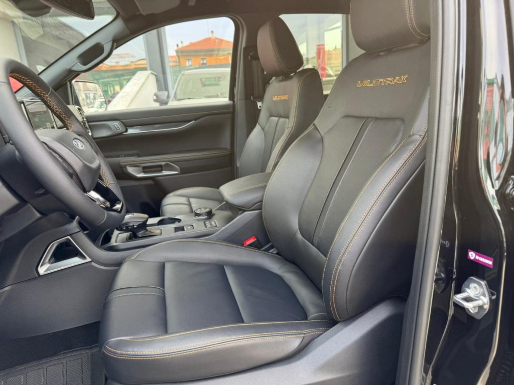 FORD Ranger 2.0 ECOBLUE aut. 205 CV DC Wildtrak 5 posti - 29