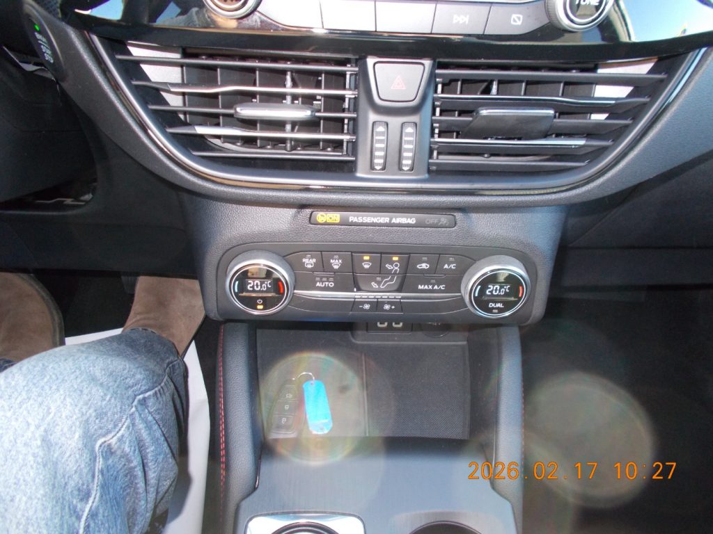 FORD Kuga 1.5 EcoBlue automatica CDI 120 CV 2WD ST-Line - 14