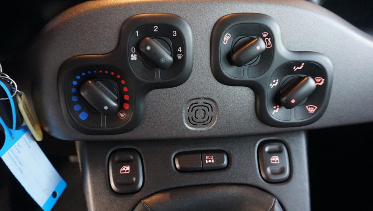 FIAT Panda 1.3 MJT S&S 4x4 - 22