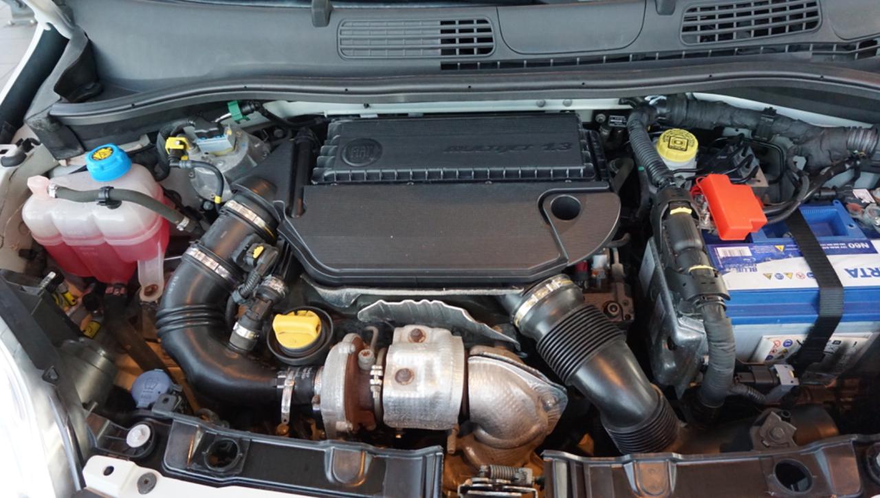 FIAT Panda 1.3 MJT S&S 4x4 - 32