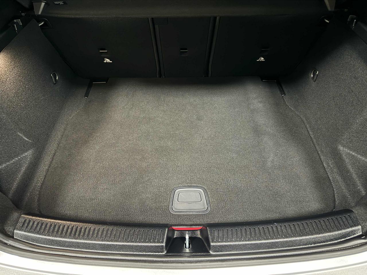 MERCEDES-BENZ A 200 d Sport - 22