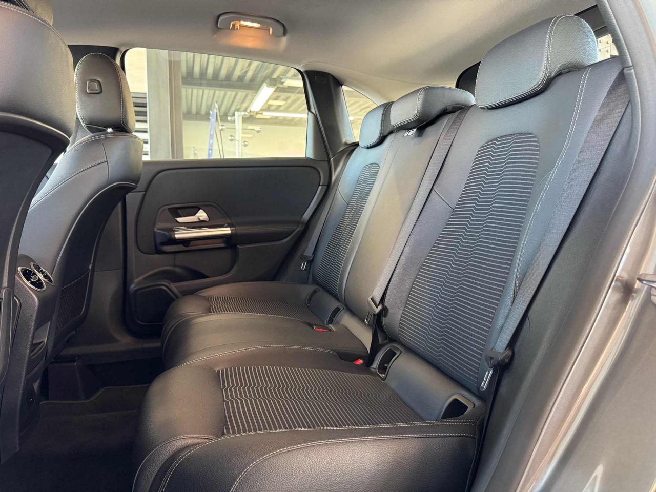 MERCEDES-BENZ B 180 d Automatic Sport Plus - 11