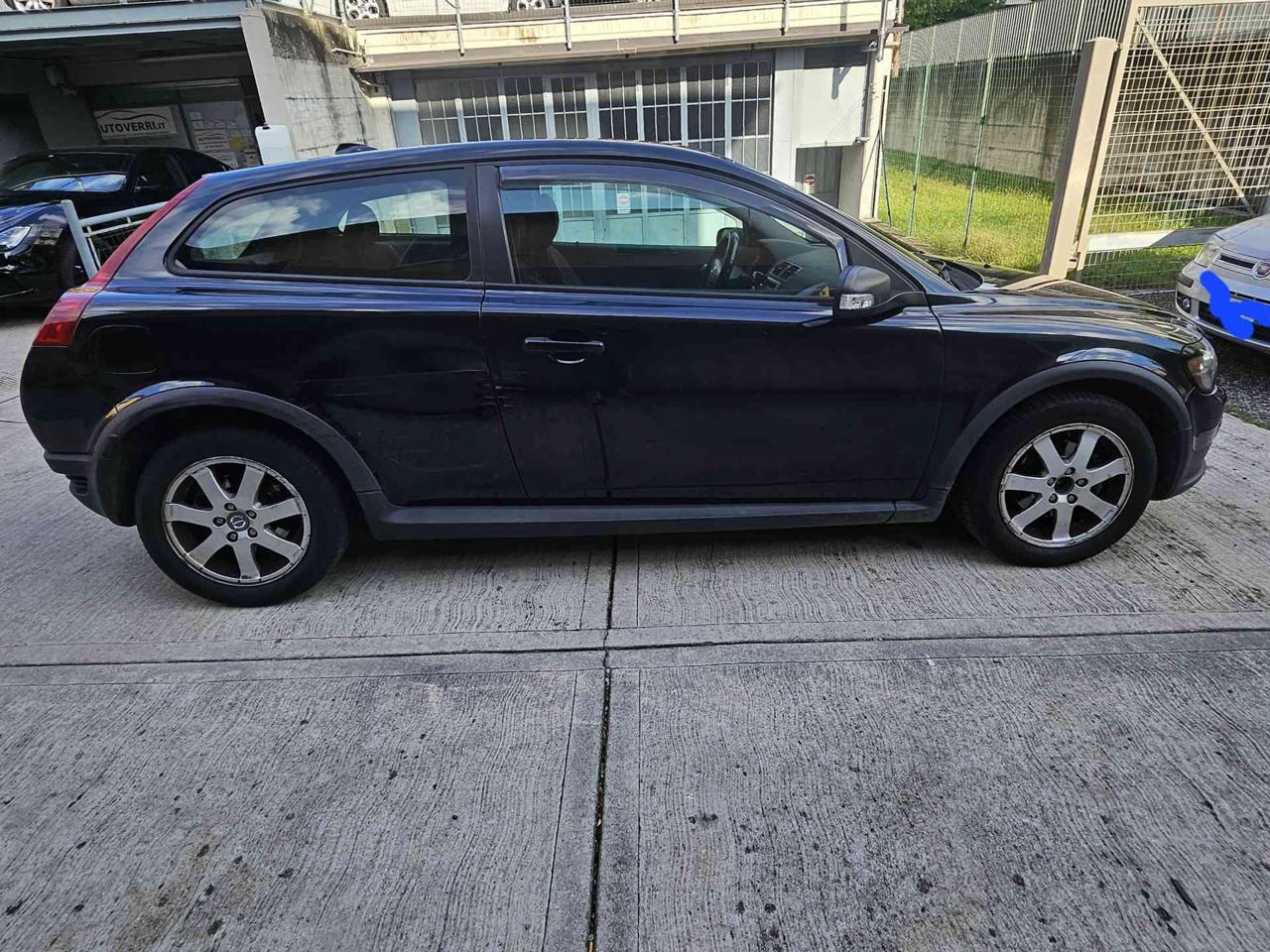 VOLVO C30 1.6 D Momentum  NEOPATENTATI OK !! - 8