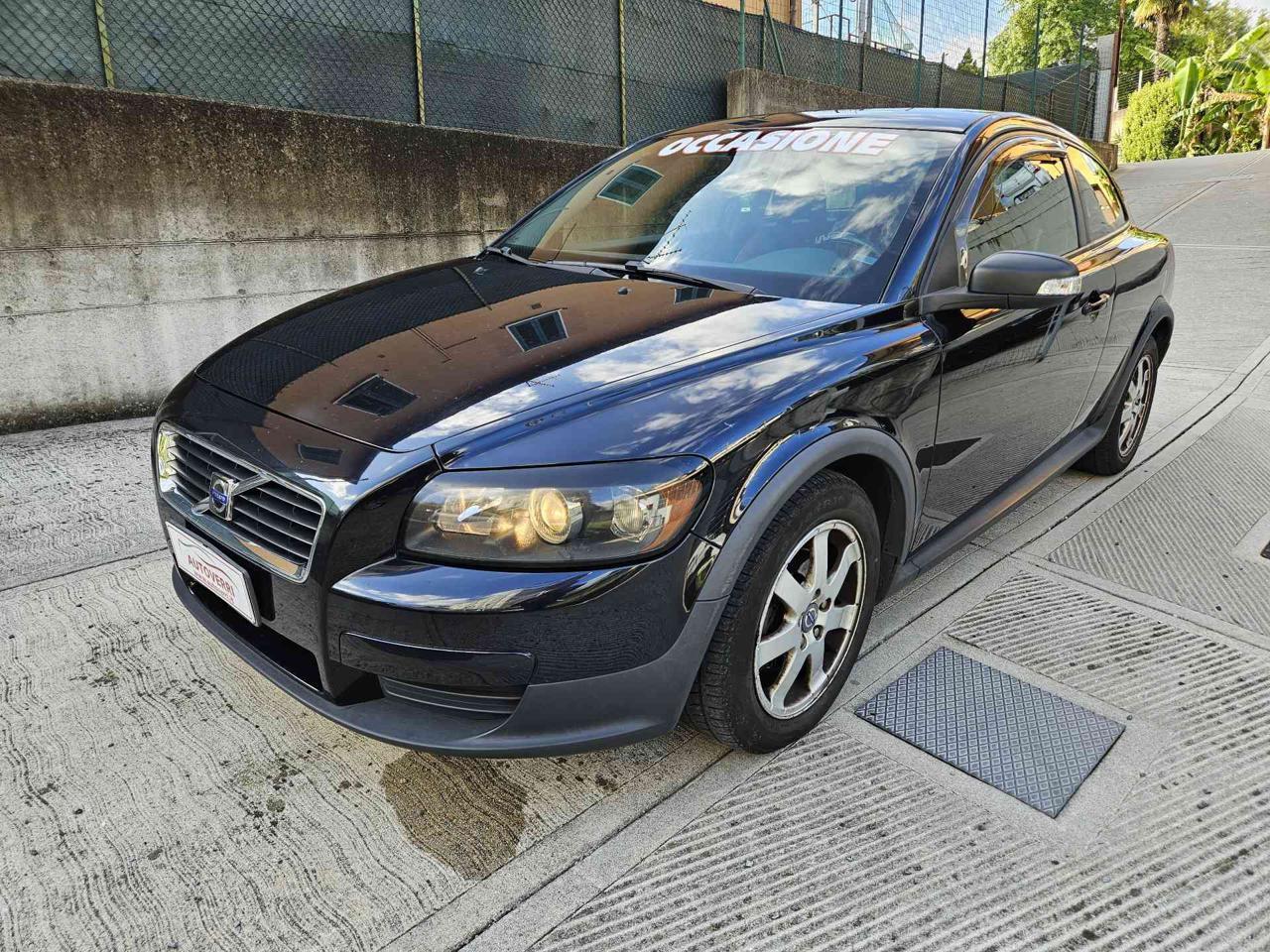 VOLVO C30 1.6 D Momentum  NEOPATENTATI OK !! - 3