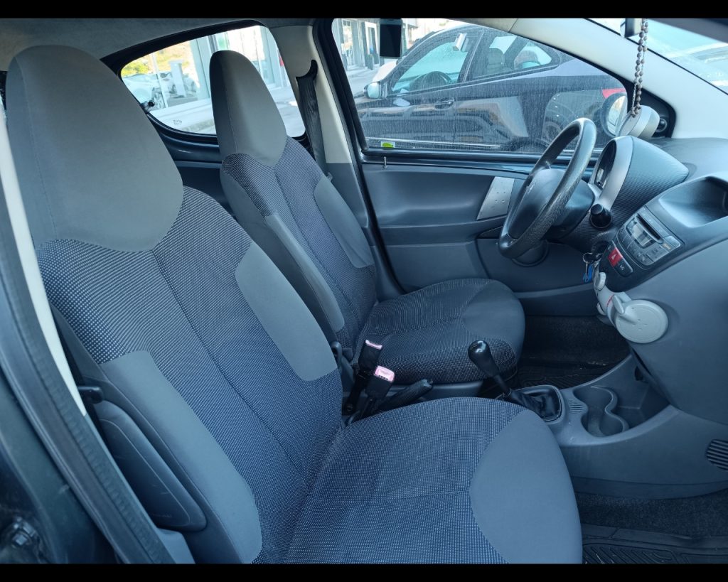 PEUGEOT 107 Diesel  5p 1.4 hdi Plaisir - 6