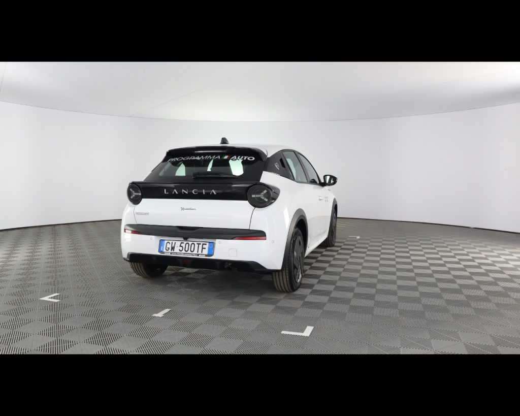 LANCIA Ypsilon Nuova  Ibrida  1.2 100cv Ibrida - 11
