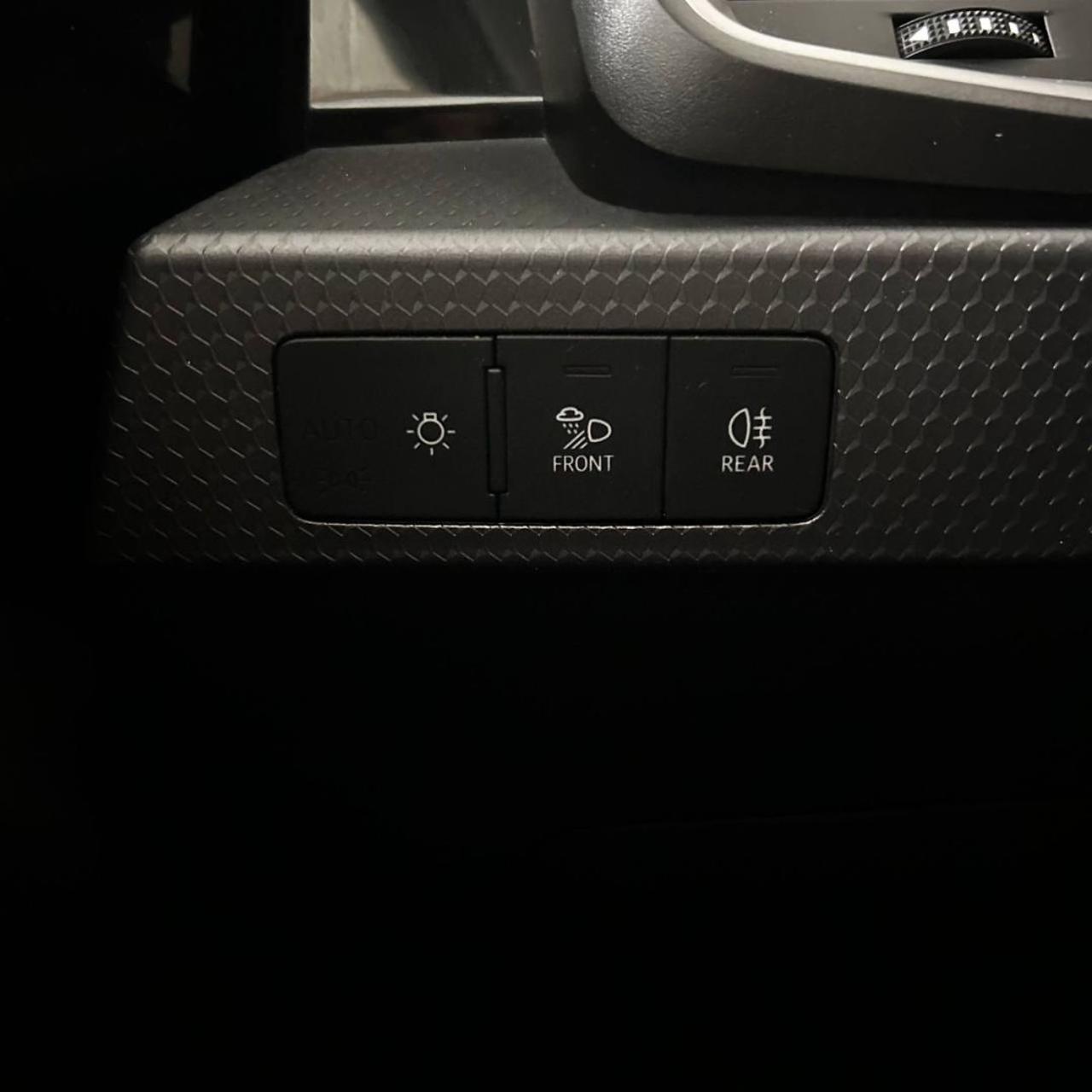 AUDI A1 SPB 30 TFSI Identity Black - 27