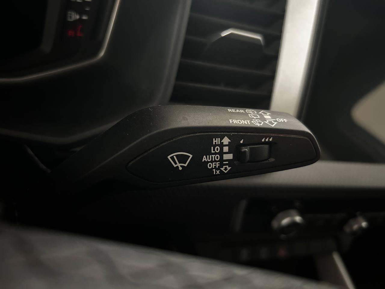 AUDI A1 SPB 30 TFSI Identity Black - 15