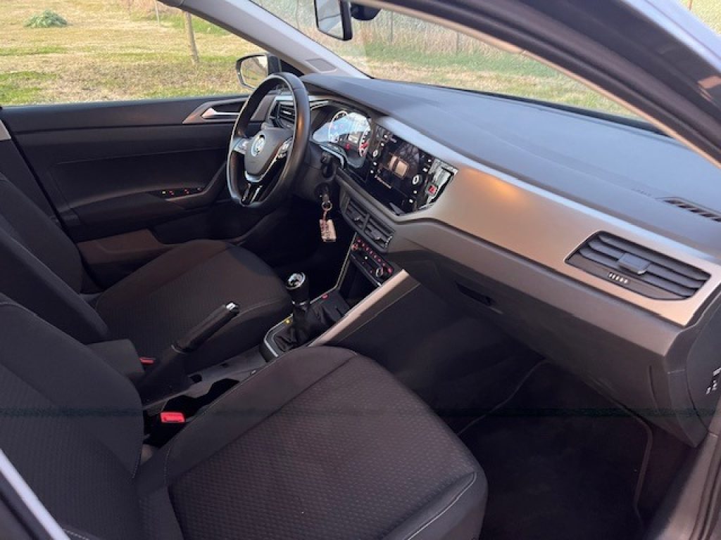 VOLKSWAGEN Polo 1.6 TDI 95 CV 5p. Comfortline BlueMotion Technolog - 28