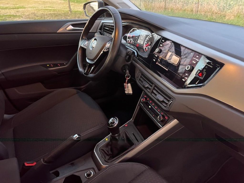 VOLKSWAGEN Polo 1.6 TDI 95 CV 5p. Comfortline BlueMotion Technolog - 29