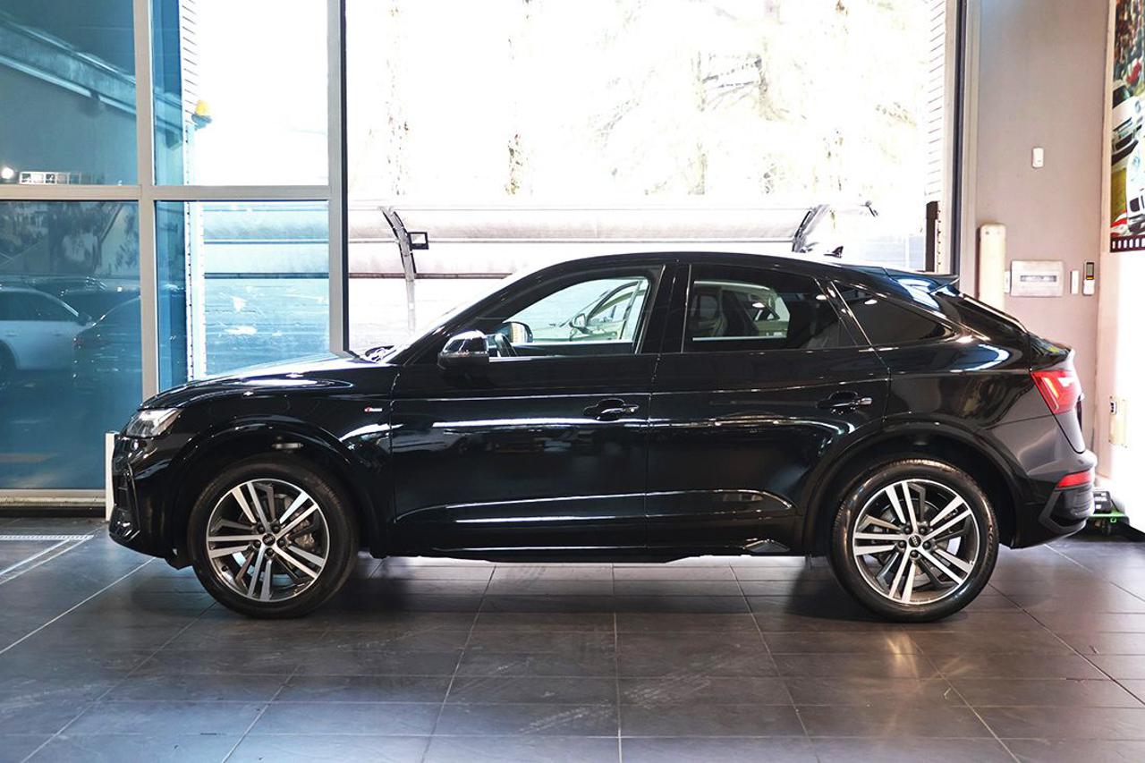 AUDI Q5 40 TDI Sportback Quattro S-Tronic S-Line Plus - 3