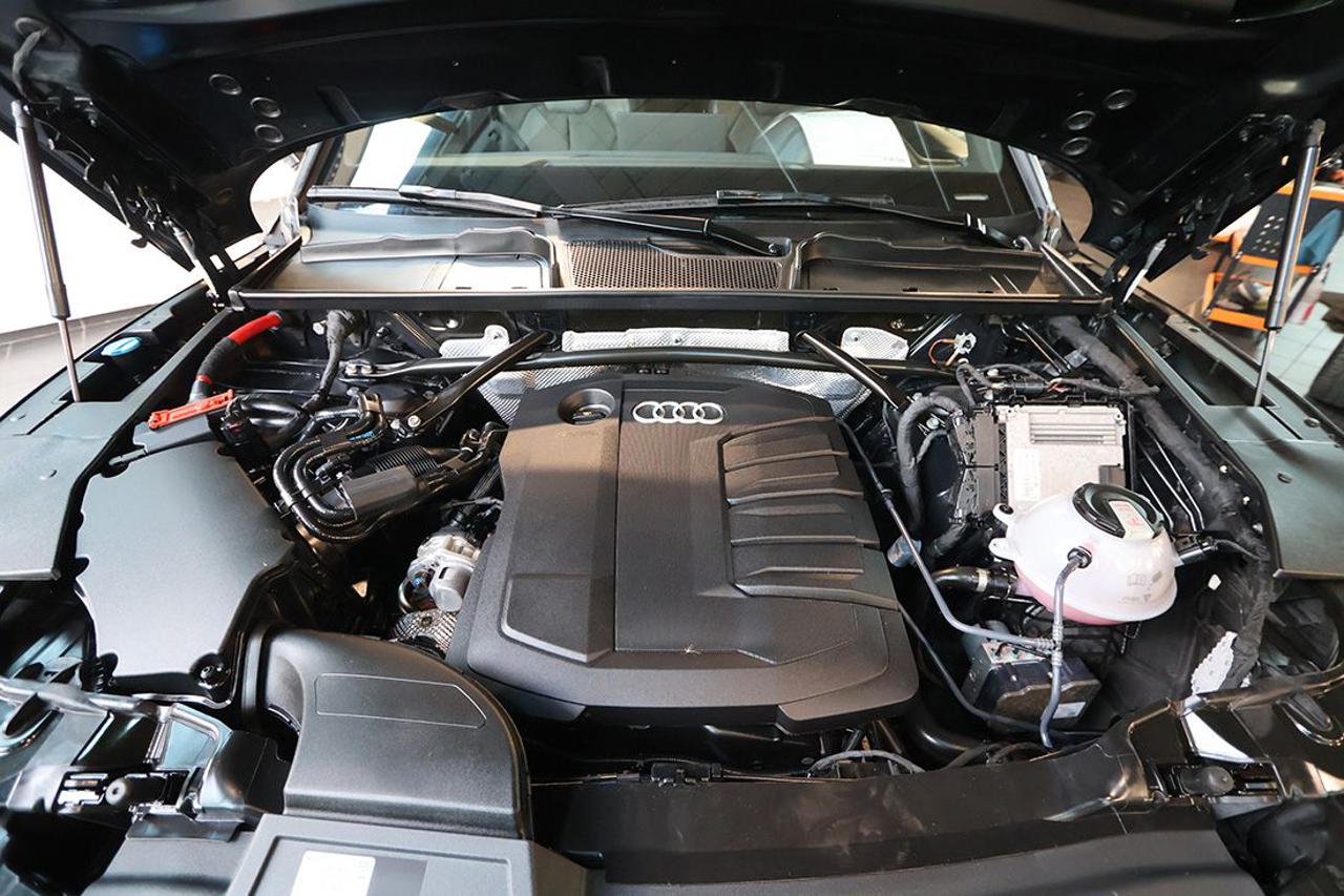 AUDI Q5 40 TDI Sportback Quattro S-Tronic S-Line Plus - 11