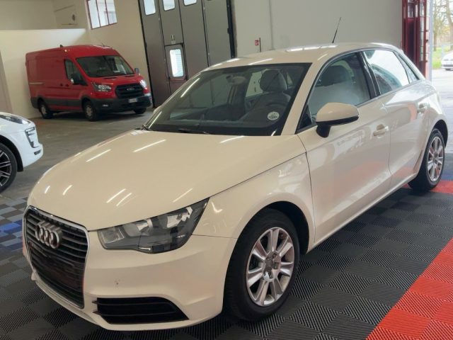 AUDI A1 Bianco pastello