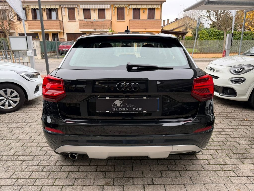 AUDI Q2 30 TDI S tronic Identity Black AUTOMATICA - 6
