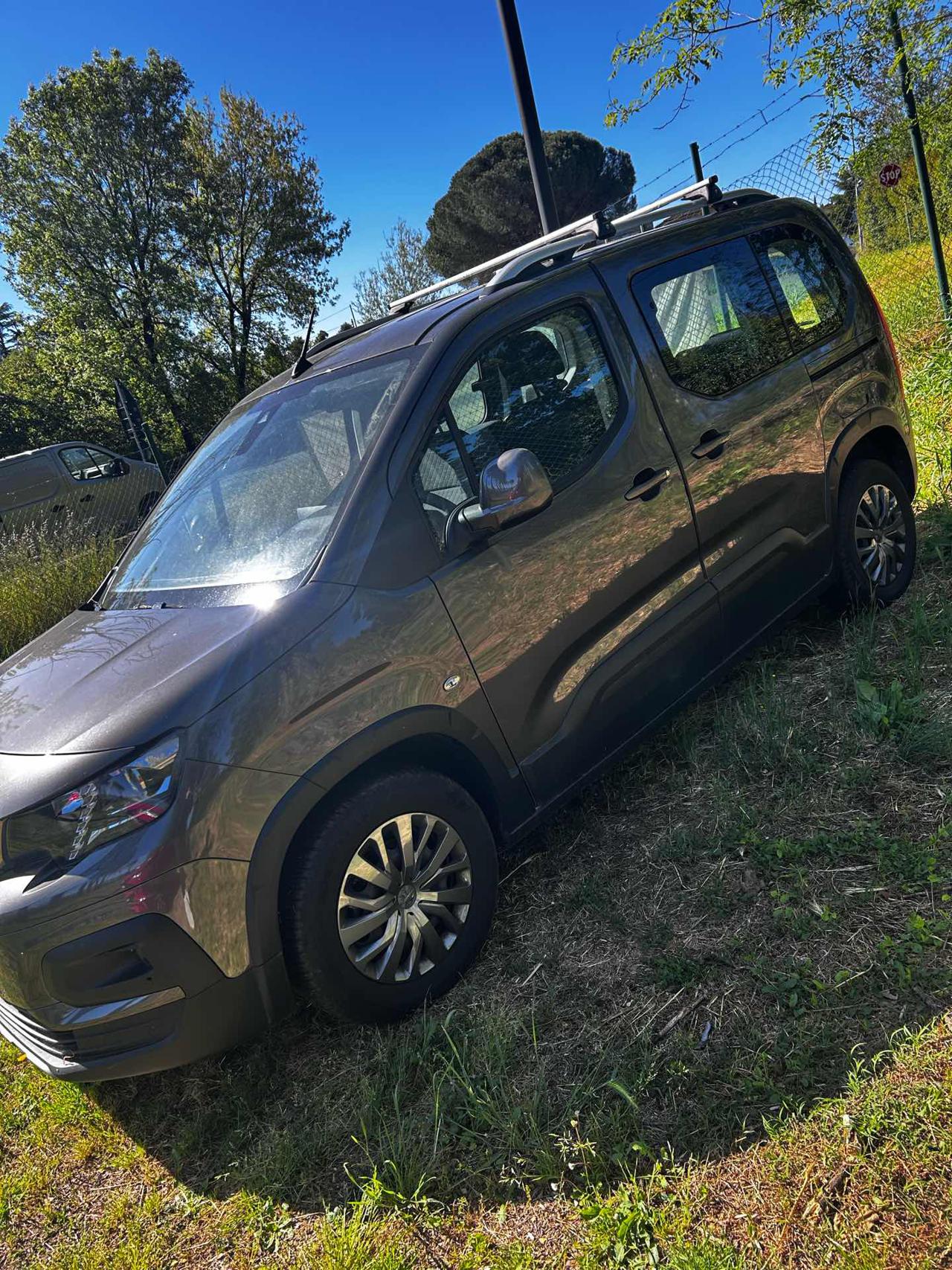 PEUGEOT Rifter BlueHDi 100 S&S Allure Standard - 2