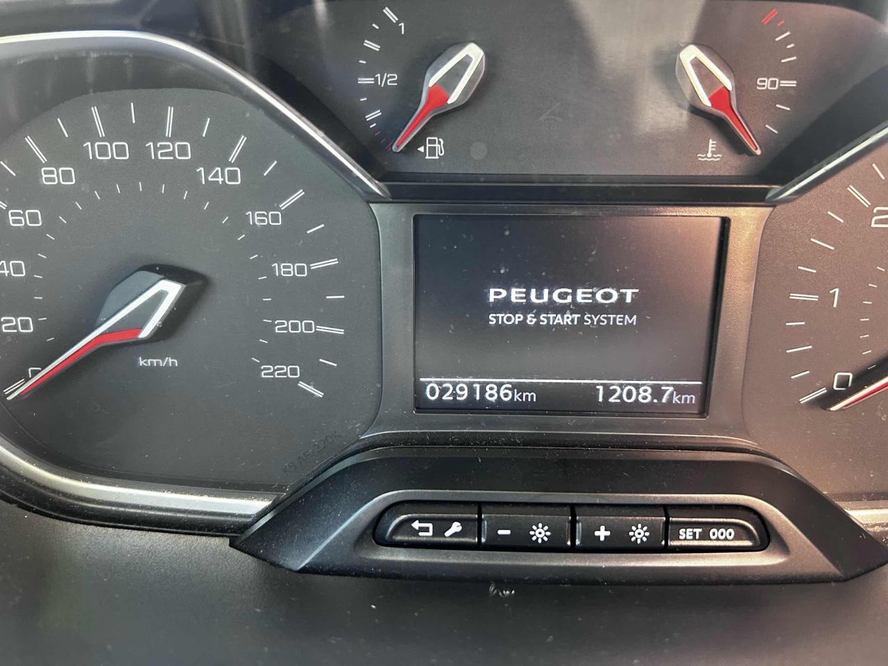 PEUGEOT Rifter BlueHDi 100 S&S Allure Standard - 6