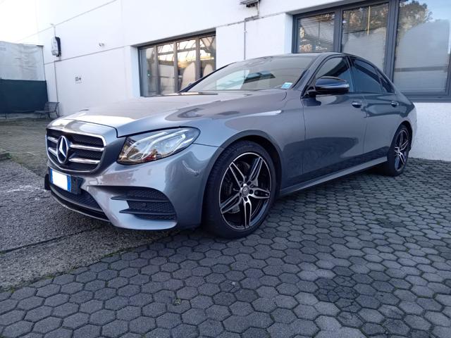 MERCEDES-BENZ E 220 Grigio metallizzato