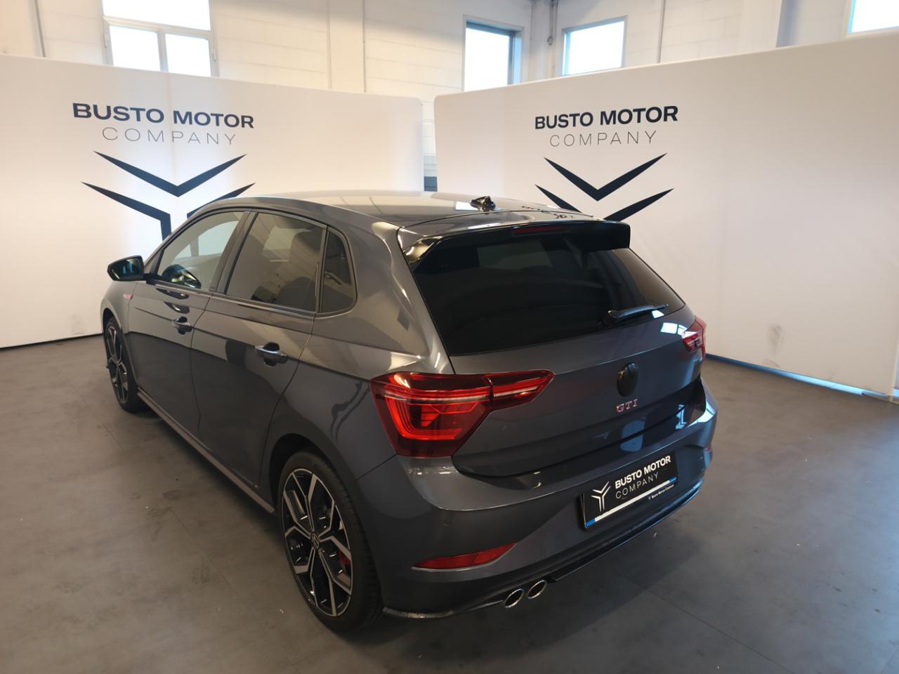 VOLKSWAGEN Polo GTI 2.0 TSI 207 CV DSG - 4